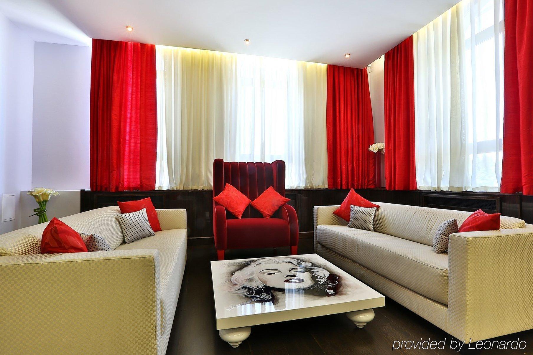 Donatello Boutique Hotel Almaty Bagian luar foto