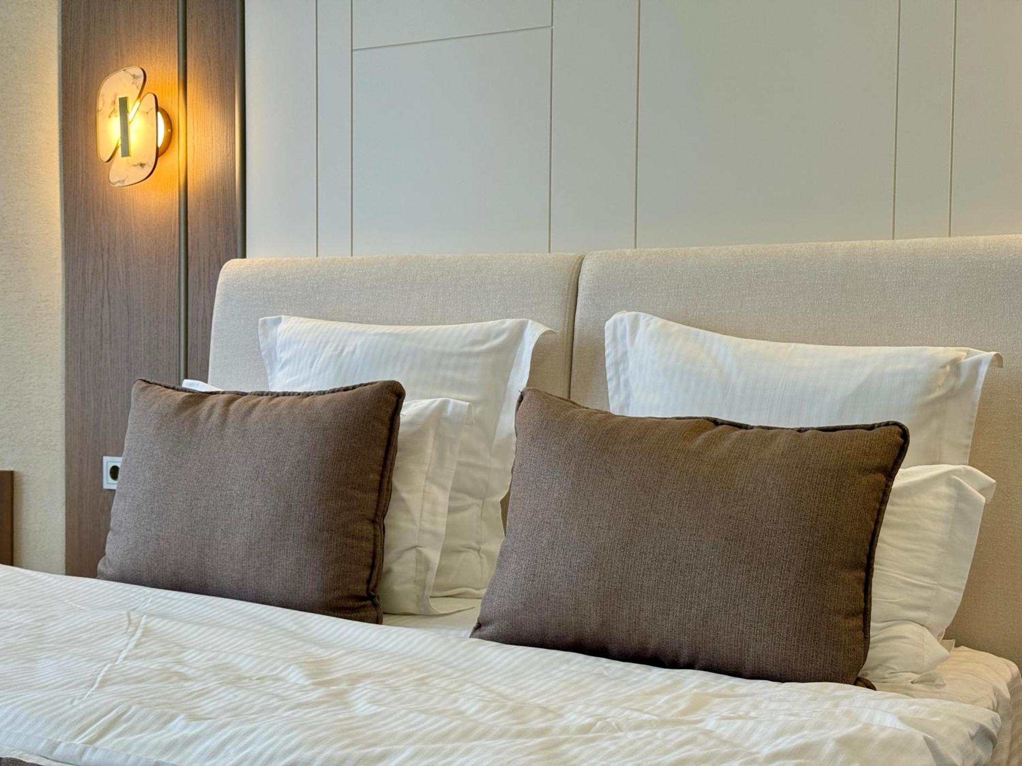 Donatello Boutique Hotel Almaty Bagian luar foto