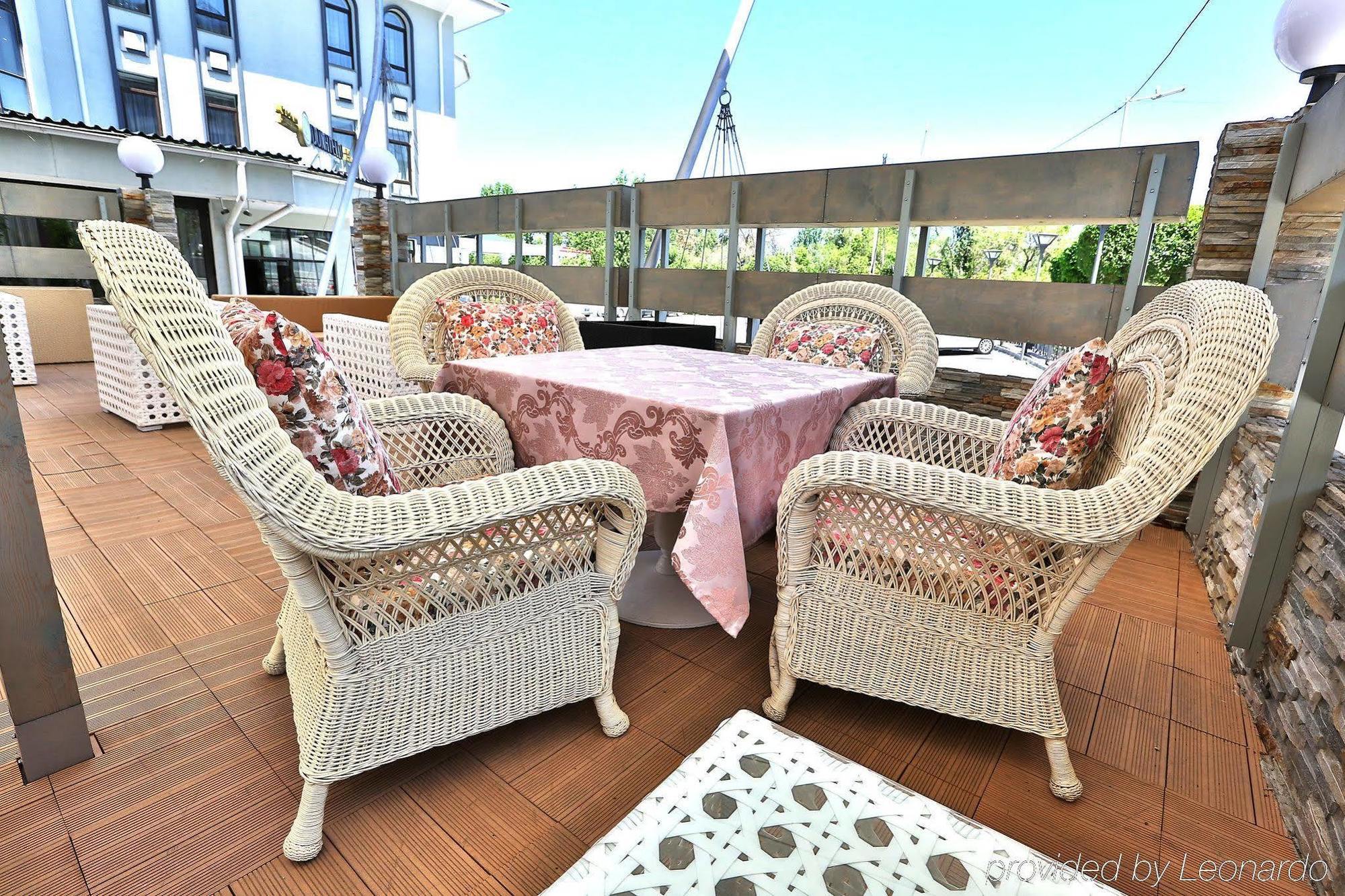 Donatello Boutique Hotel Almaty Bagian luar foto