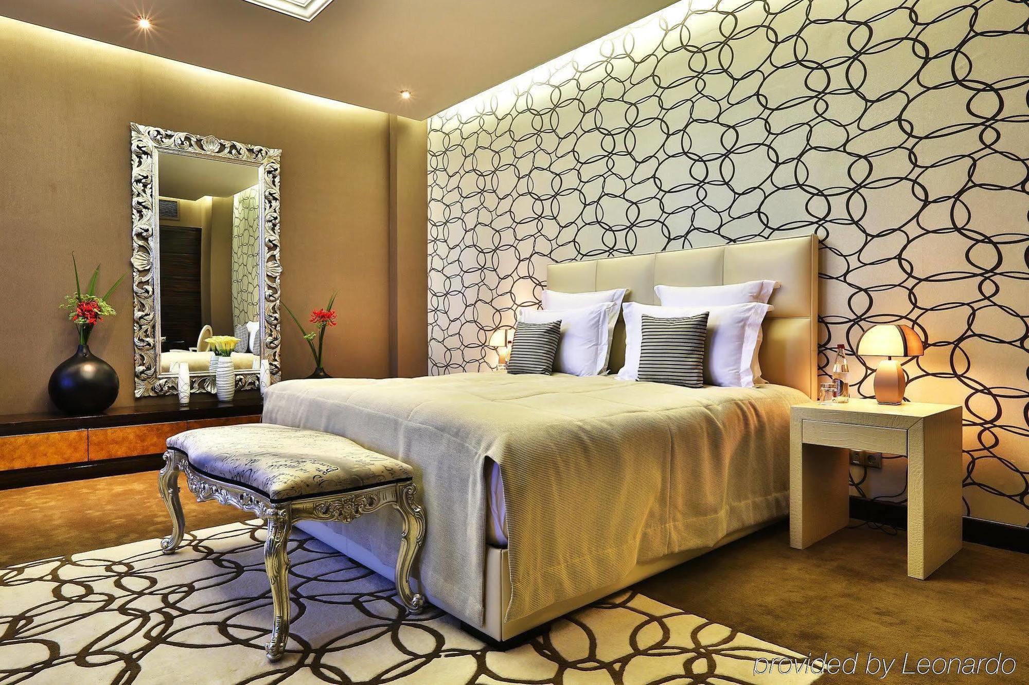 Donatello Boutique Hotel Almaty Bagian luar foto